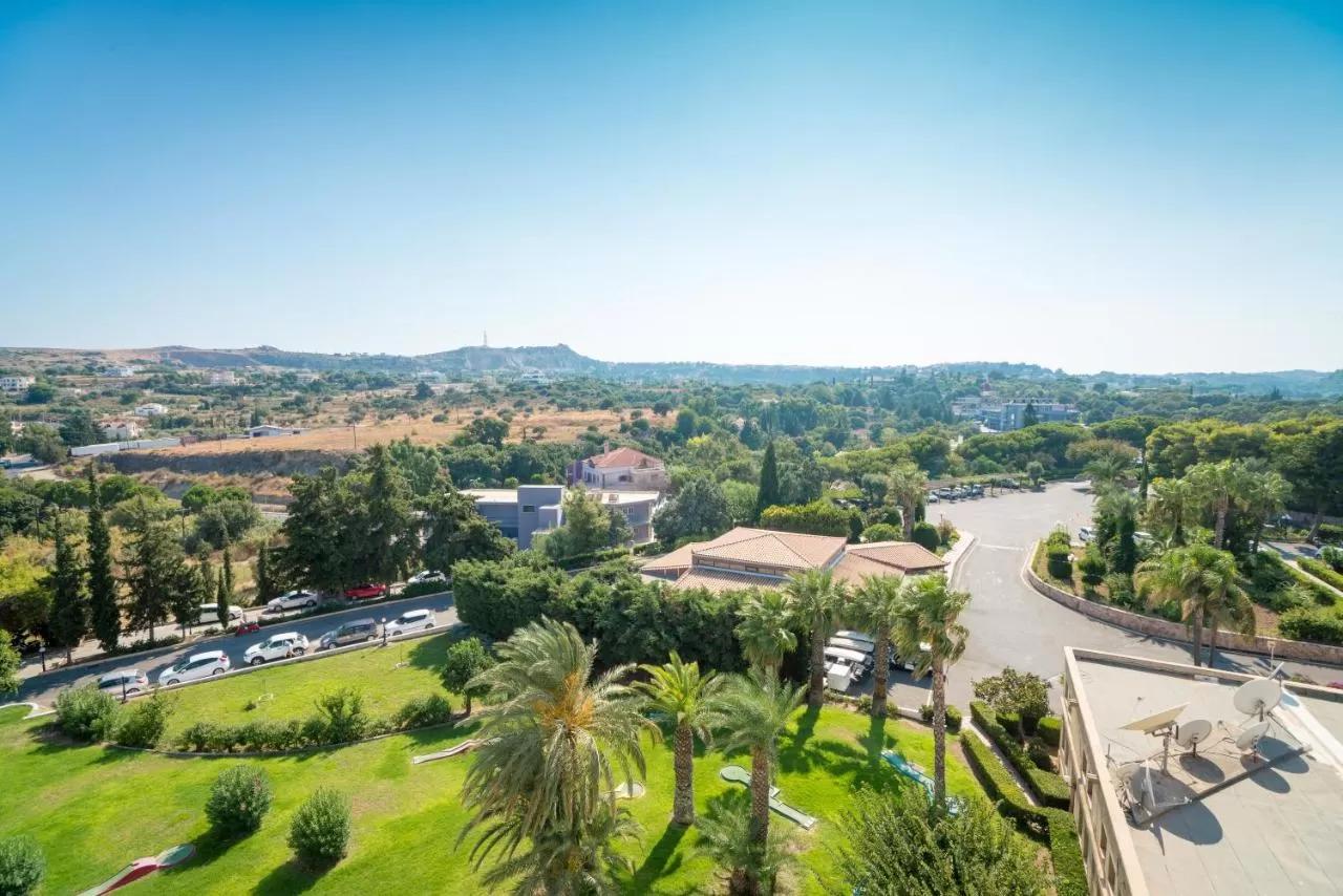 Helea Lifestyle Beach Resort Kallithéa Esterno foto View of the campus
