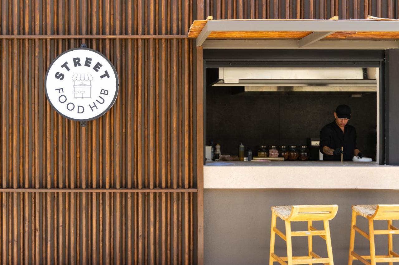 Helea Lifestyle Beach Resort Kallithéa Esterno foto Street Food Hub